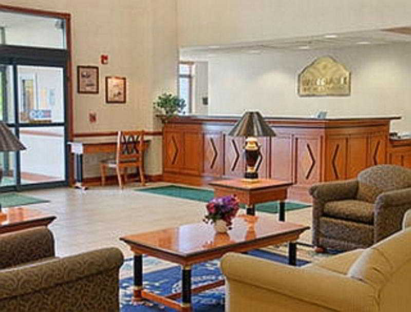 Wingate By Wyndham Airport - Rockville Road 3*